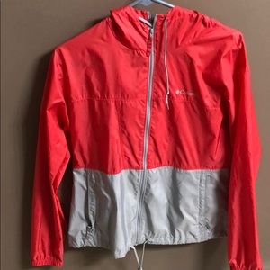 Columbia windbreaker